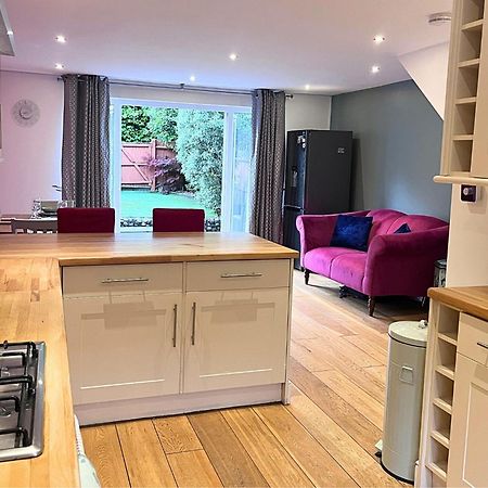 Jekyll'S On Hyde - Spacious Town House - Central Winchester - Free Parking, Sleeps 5 - By Xplus Stays Dış mekan fotoğraf