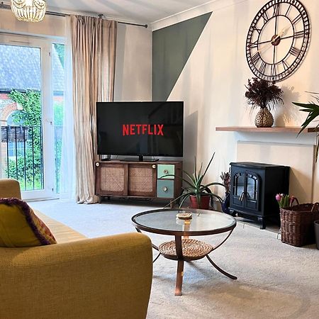 Jekyll'S On Hyde - Spacious Town House - Central Winchester - Free Parking, Sleeps 5 - By Xplus Stays Dış mekan fotoğraf