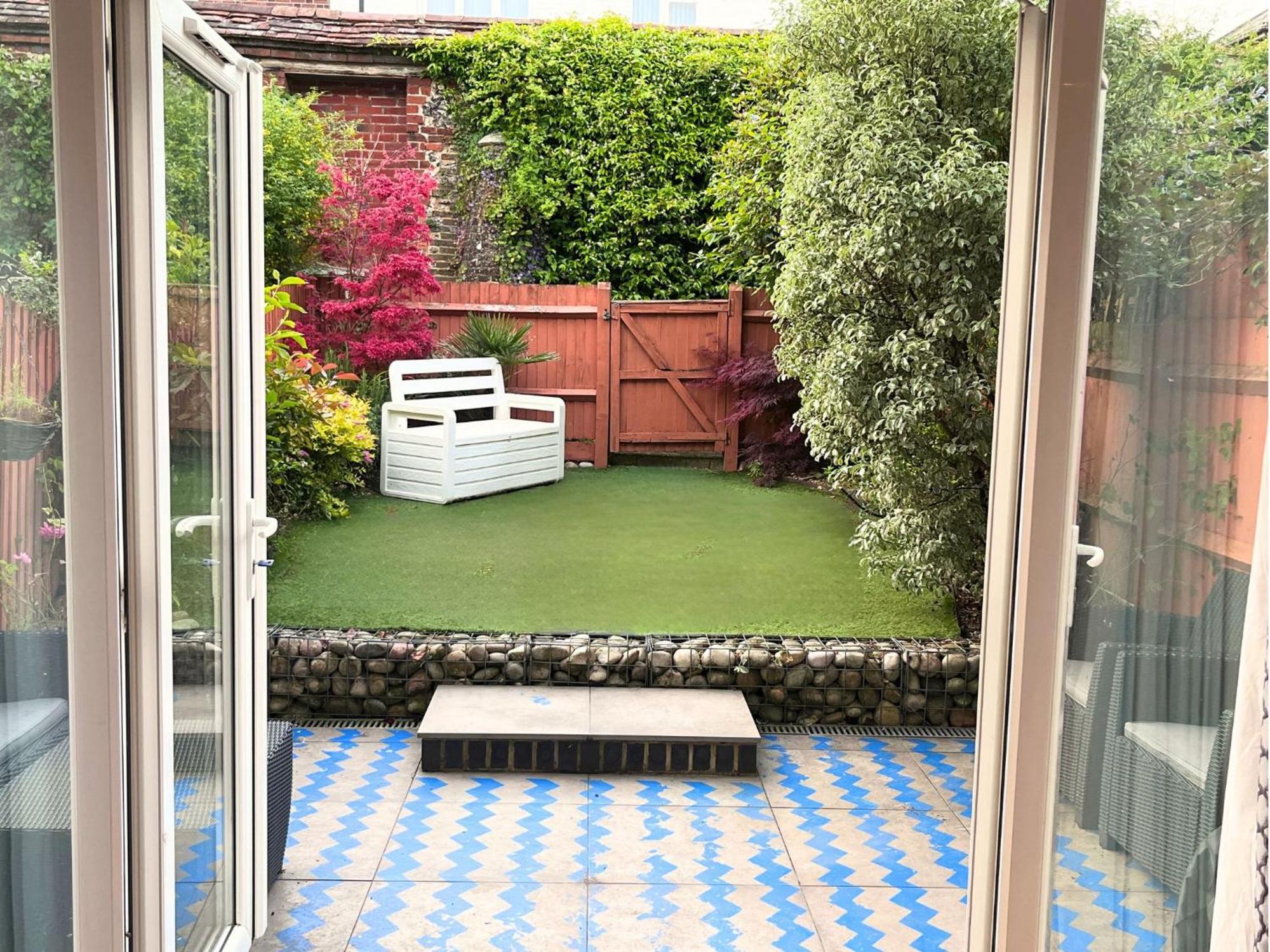 Jekyll'S On Hyde - Spacious Town House - Central Winchester - Free Parking, Sleeps 5 - By Xplus Stays Dış mekan fotoğraf