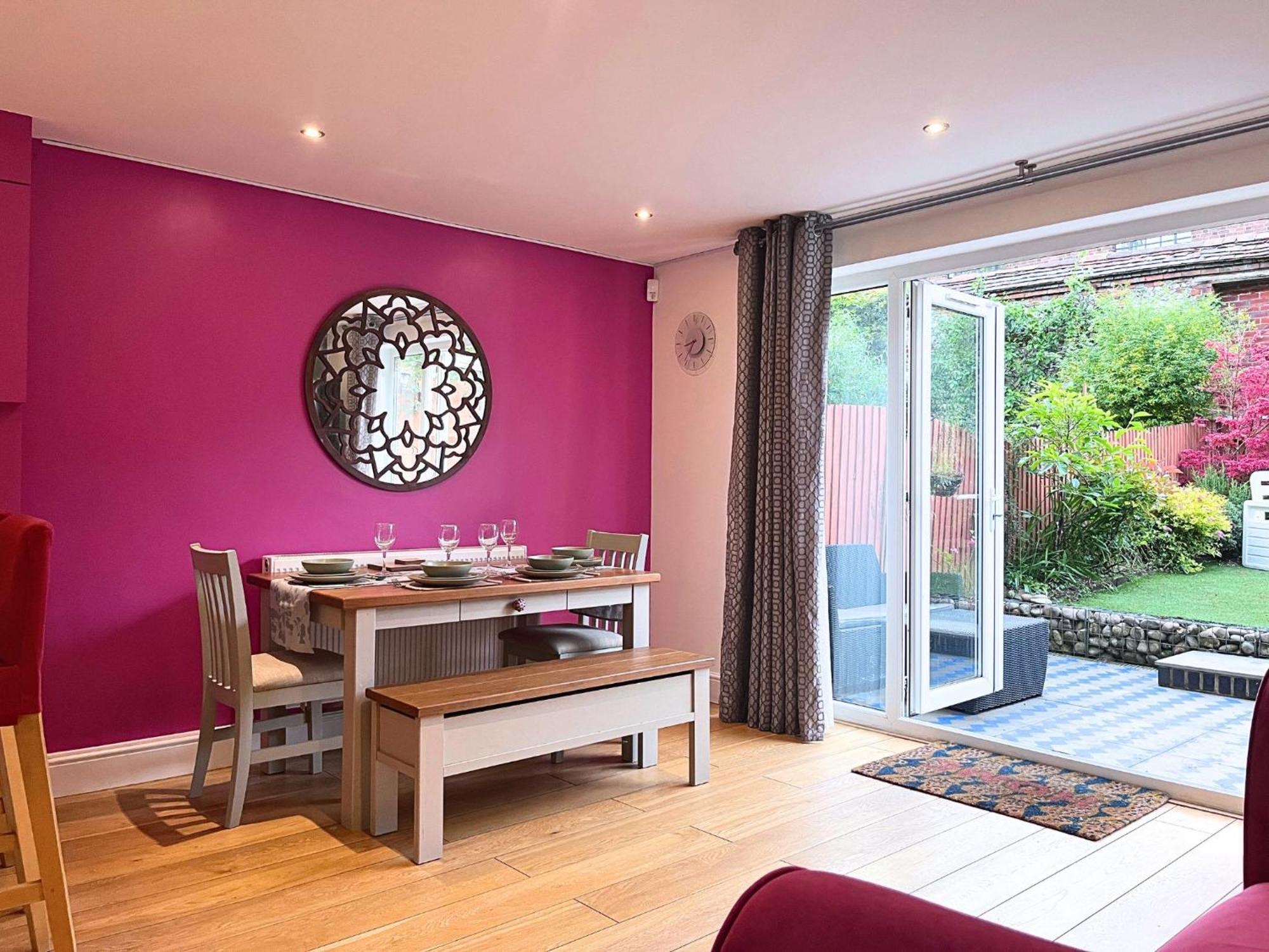 Jekyll'S On Hyde - Spacious Town House - Central Winchester - Free Parking, Sleeps 5 - By Xplus Stays Dış mekan fotoğraf